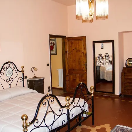 Apartment Porta Crucifera *